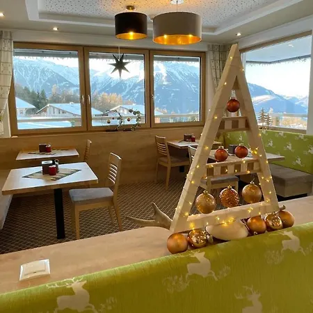 Olympia Tirol アパートホテル Mösern