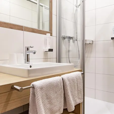 アパートホテル Olympia Tirol 3*