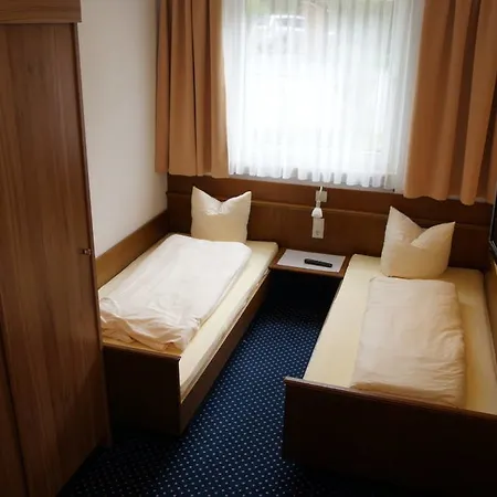 Olympia Tirol מלון דירות Mösern